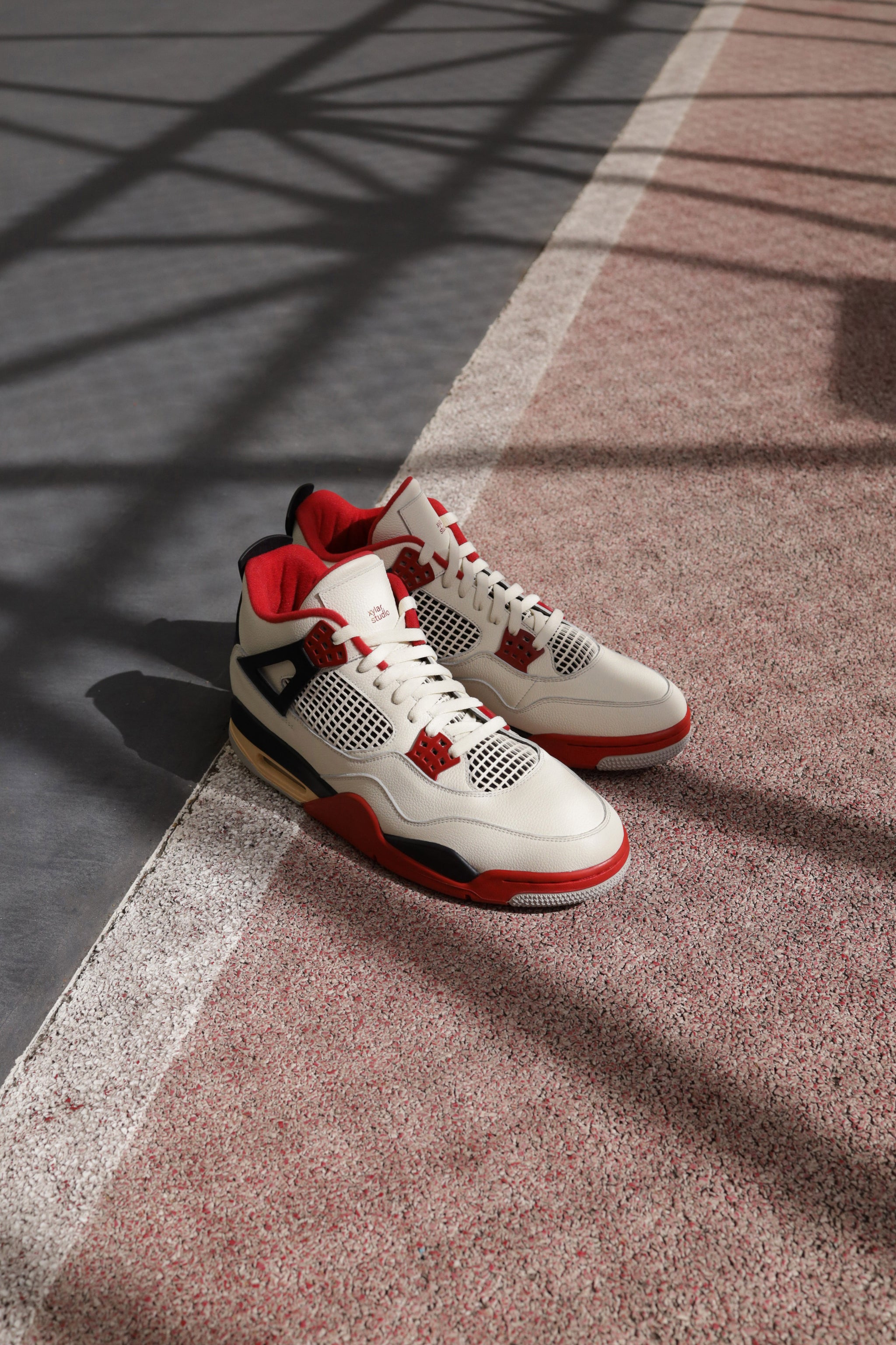 1989 Air Jordan 4 Fire Red - Evercolor pebbled leather